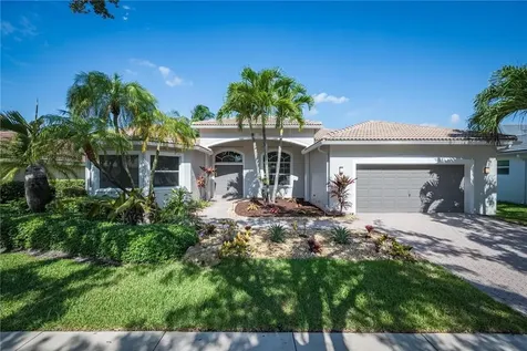 3759 Oak Ridge Circle Weston FL 33331