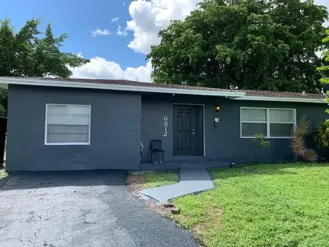 6812 Merion Place North Lauderdale FL 33068
