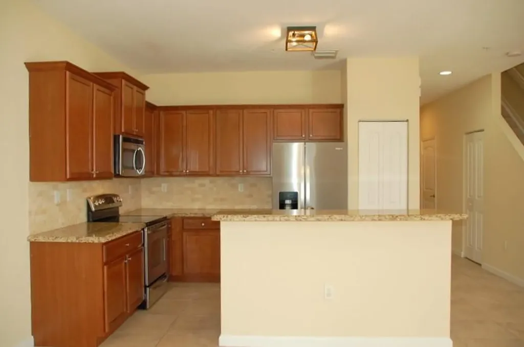 208 SW 7th Court Pompano Beach FL 33060