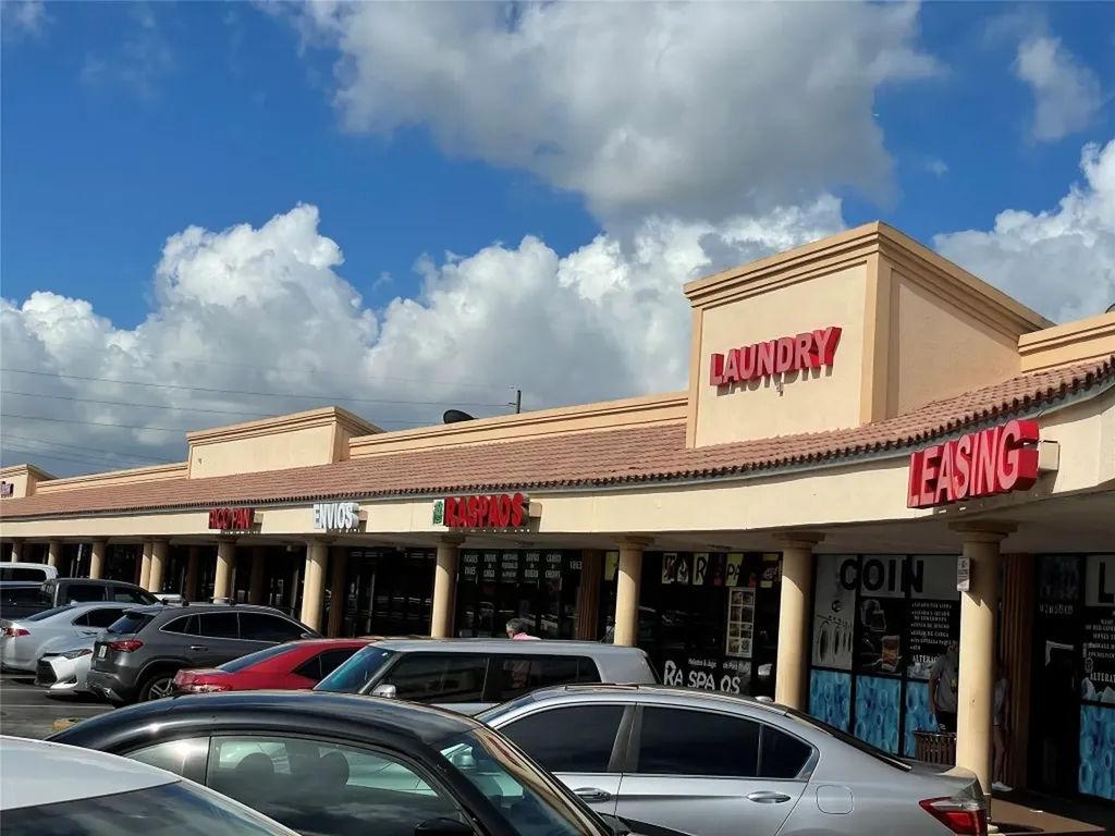 18606 NW 67th Avenue Hialeah FL 33015