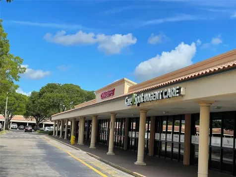 18606 NW 67th Avenue Hialeah FL 33015