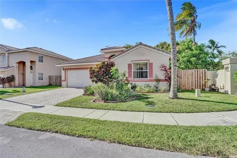 6543 Saltaire Terrace Margate FL 33063