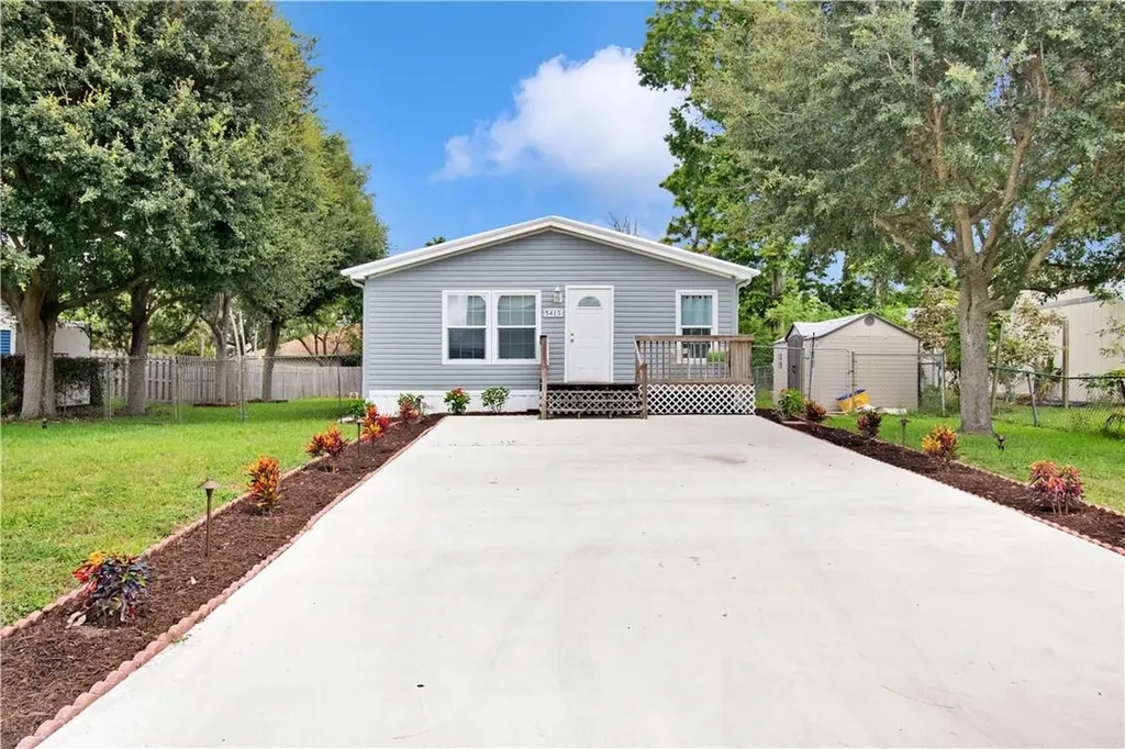 5415 Sunrise Boulevard Delray Beach FL 33484