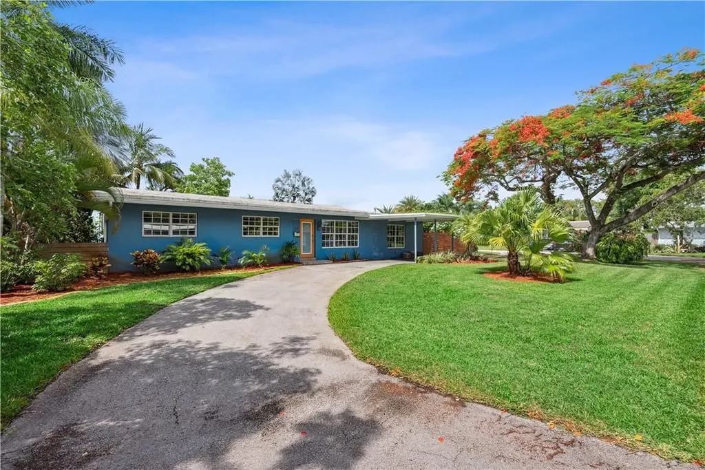 408 NW 27th Street Wilton Manors FL 33311
