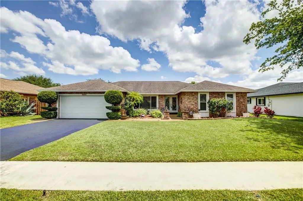 7621 NW 12th Court Plantation FL 33322