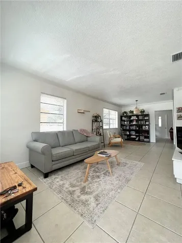 225 E 41st Street Hialeah FL 33013