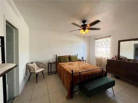 225 E 41st Street Hialeah FL 33013