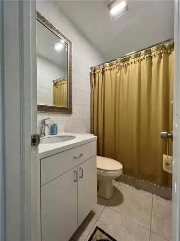 225 E 41st Street Hialeah FL 33013