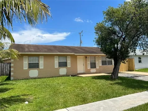 630 SW 81st Terrace North Lauderdale FL 33068