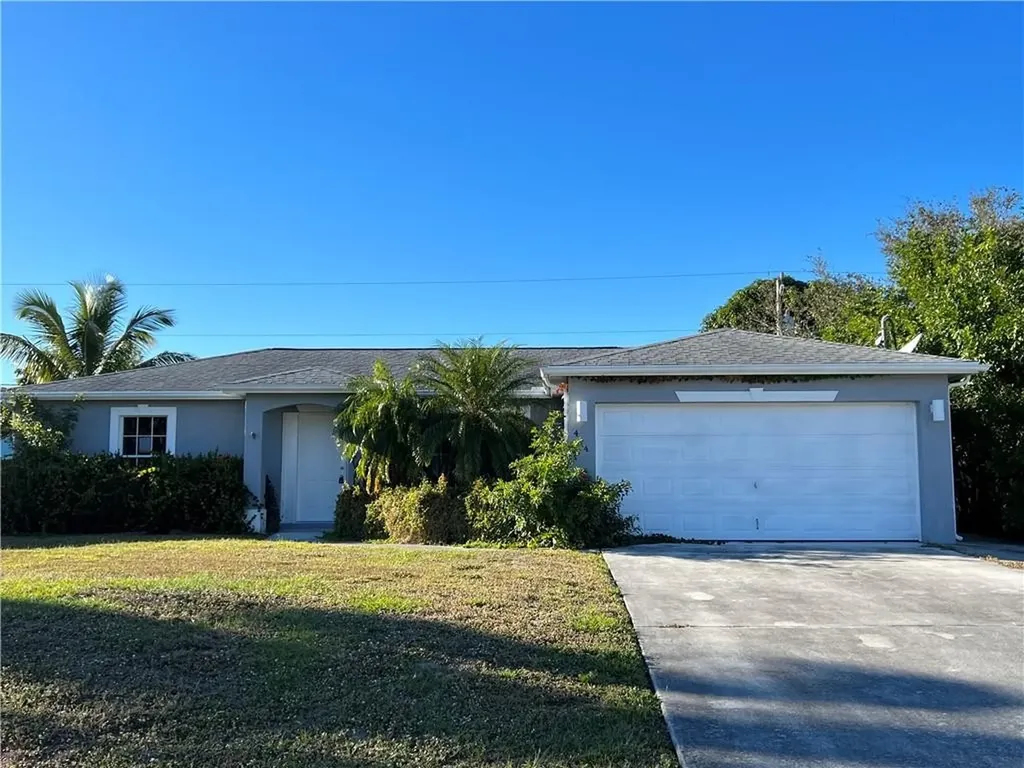 474 SE Cork Road Port St Lucie FL 34984