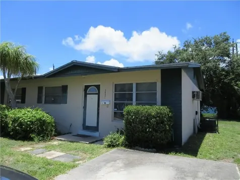 3421 Avenue T Riviera Beach FL 33404