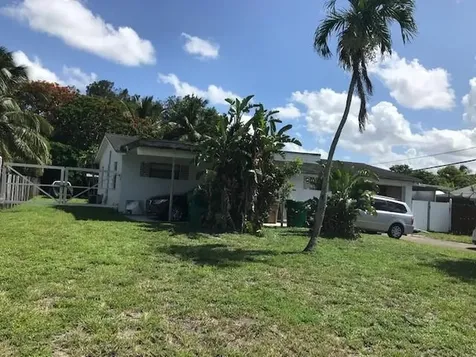 5490 SW 42nd Street Davie FL 33314