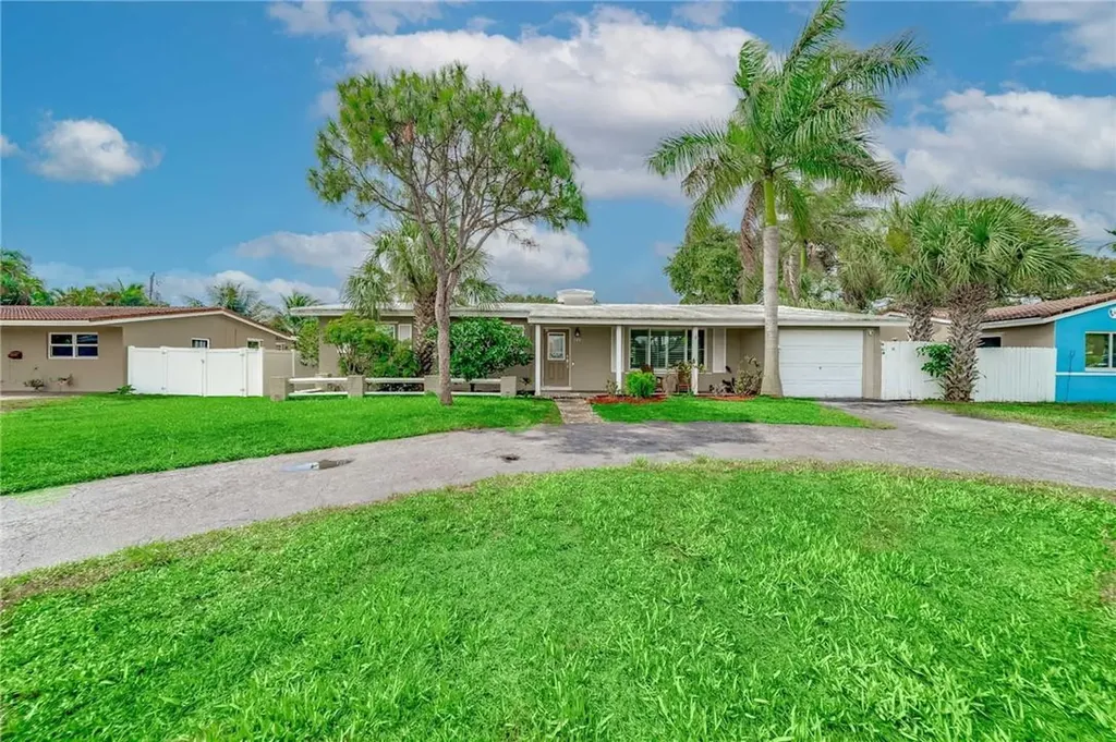 340 SE 6th Street Pompano Beach FL 33060