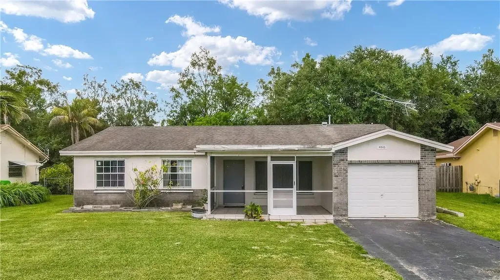 4845 NW 115th Way Sunrise FL 33323