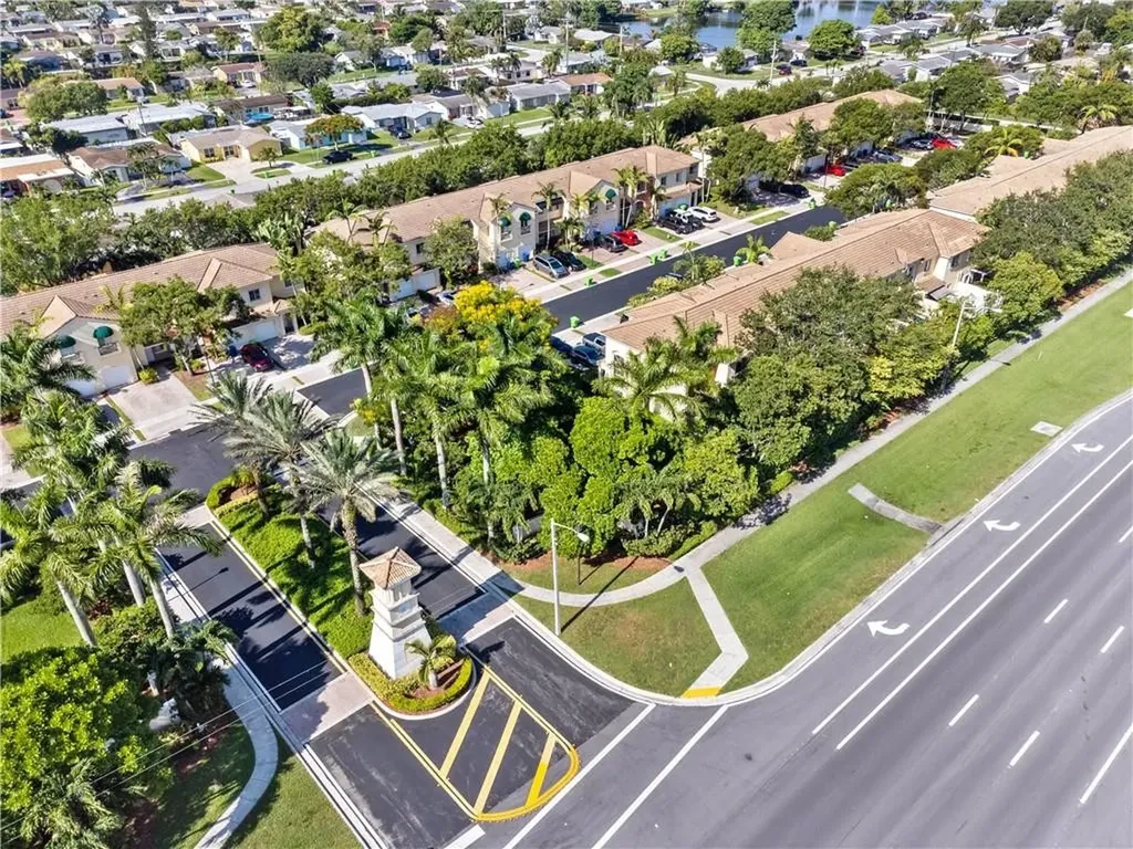 11451 NW 33rd Street Sunrise FL 33323