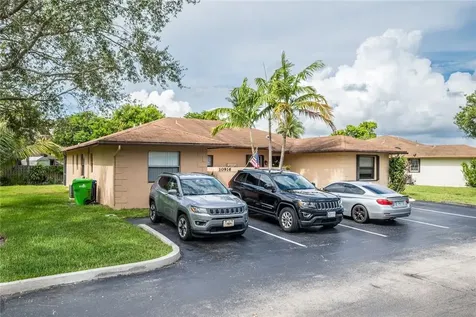 10916 NW 29th Court Sunrise FL 33322