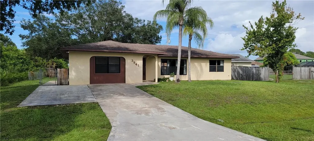 3841 SW Janiga Street Port St Lucie FL 34953