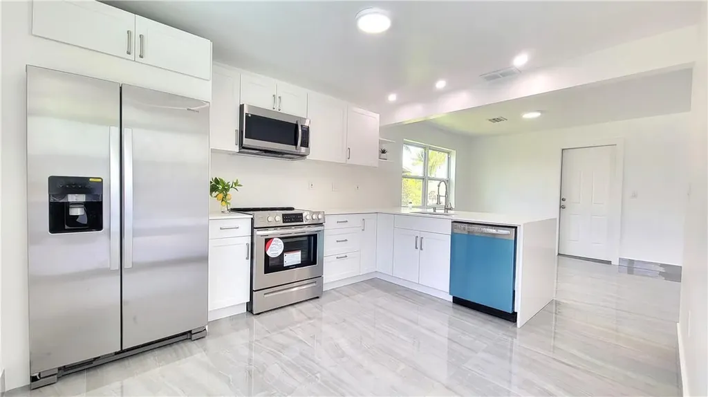 5986 NW 15th Court Sunrise FL 33313