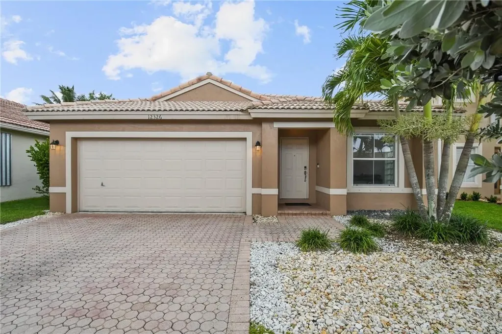 12326 NW 55th Street Coral Springs FL 33076