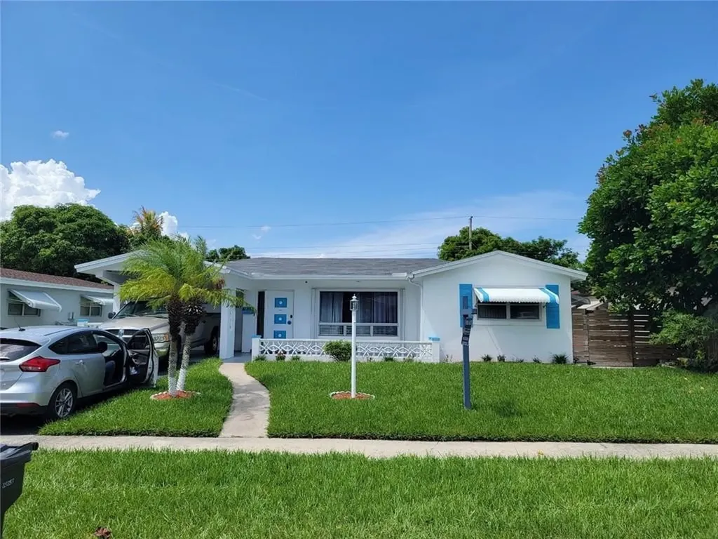 3441 NW 33rd Court Lauderdale Lakes FL 33309