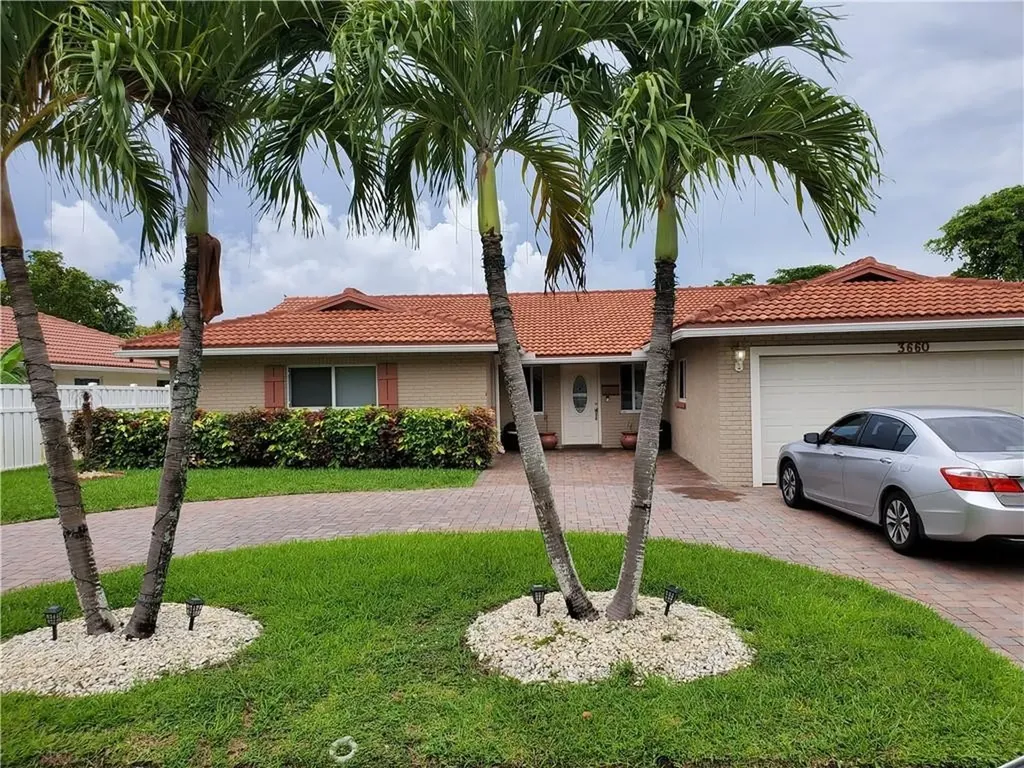 3660 NW 111th Avenue Coral Springs FL 33065