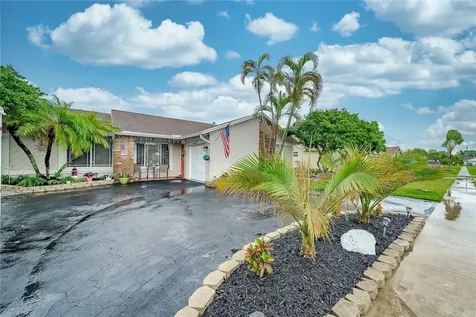 11741 NW 40th Place Sunrise FL 33323