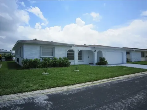 7250 NW 7th Street Margate FL 33063