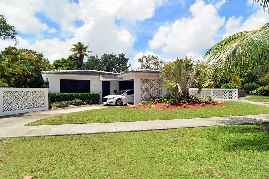 6351 SW 6th Street Miami FL 33144