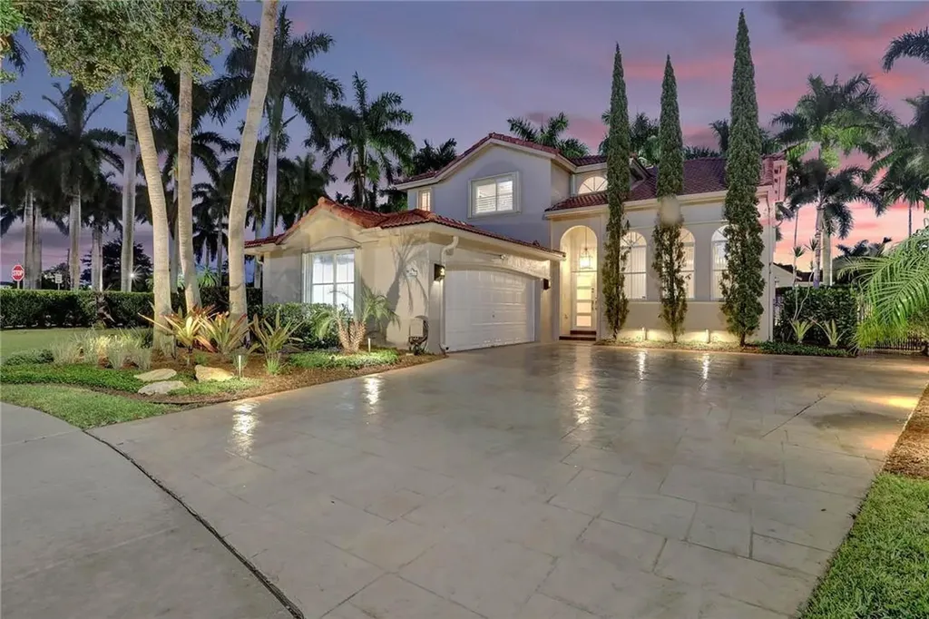 13916 S Cypress Cove Circle Davie FL 33325