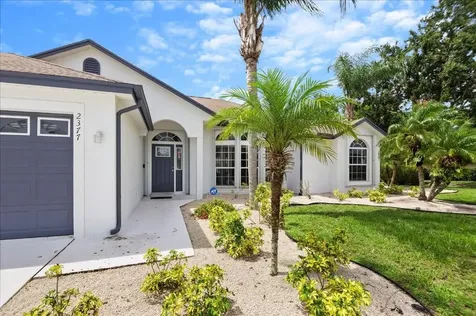 2377 SW Fern Circle Port St Lucie FL 34953