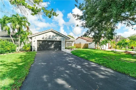 1942 NW 97th Avenue Coral Springs FL 33071
