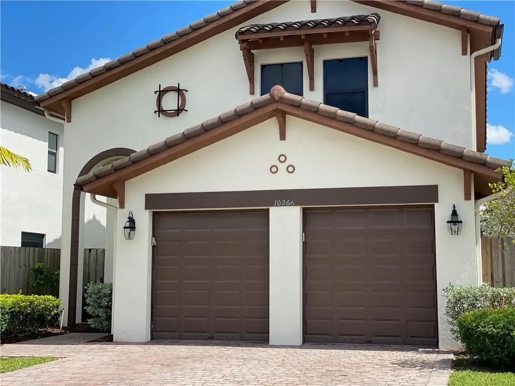 10266 NW 86th Street Doral FL 33178