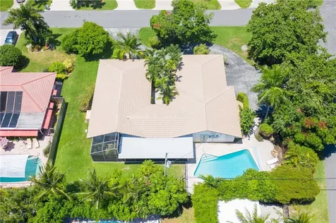 2820 NE 8th Street Pompano Beach FL 33062