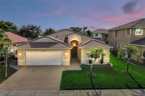1566 SW 186th Lane Pembroke Pines FL 33029