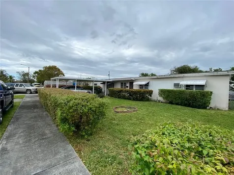 14715 SW 104th Place Miami FL 33176