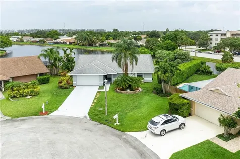 3910 NW 20th Street Coconut Creek FL 33066