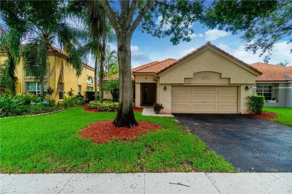 9193 Greenbrier Court Davie FL 33328