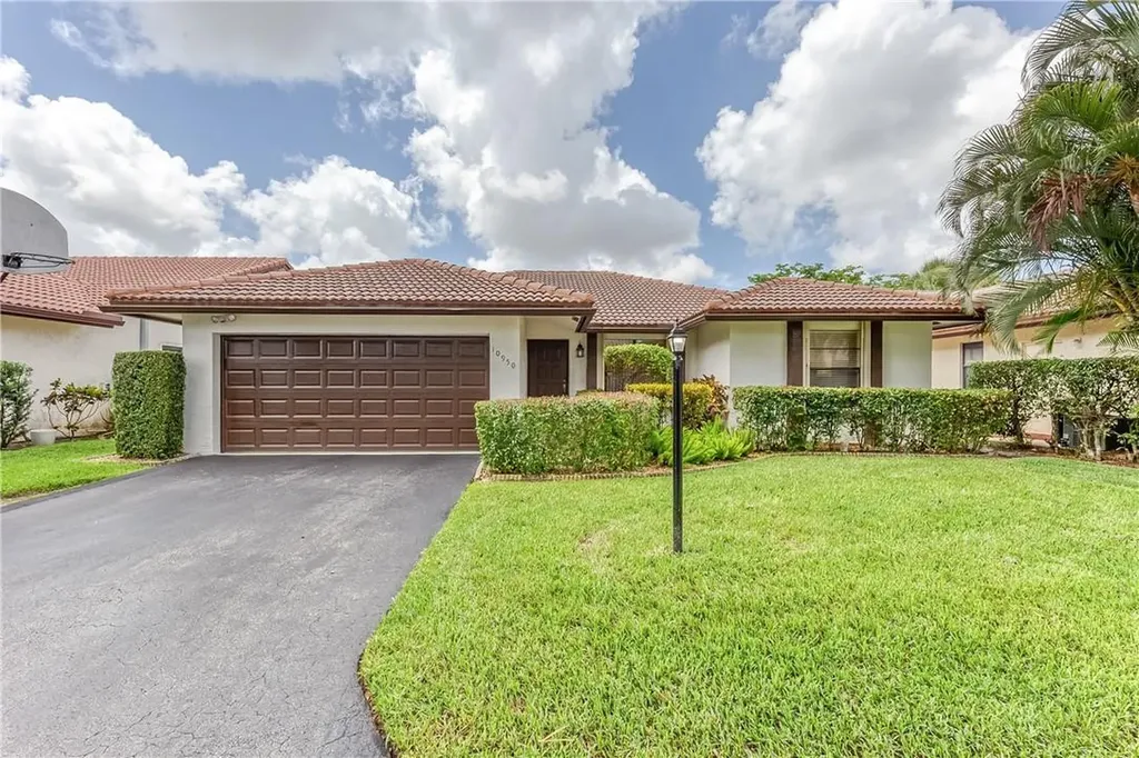 10950 Cypress Run Circle Coral Springs FL 33071