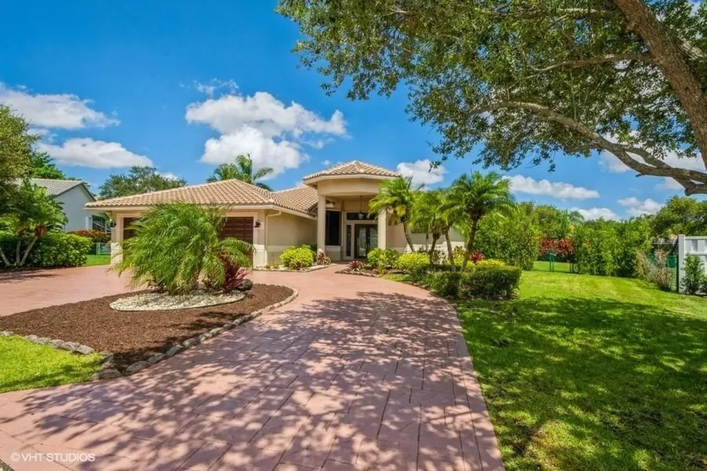 5305 NW 107th Avenue Coral Springs FL 33076