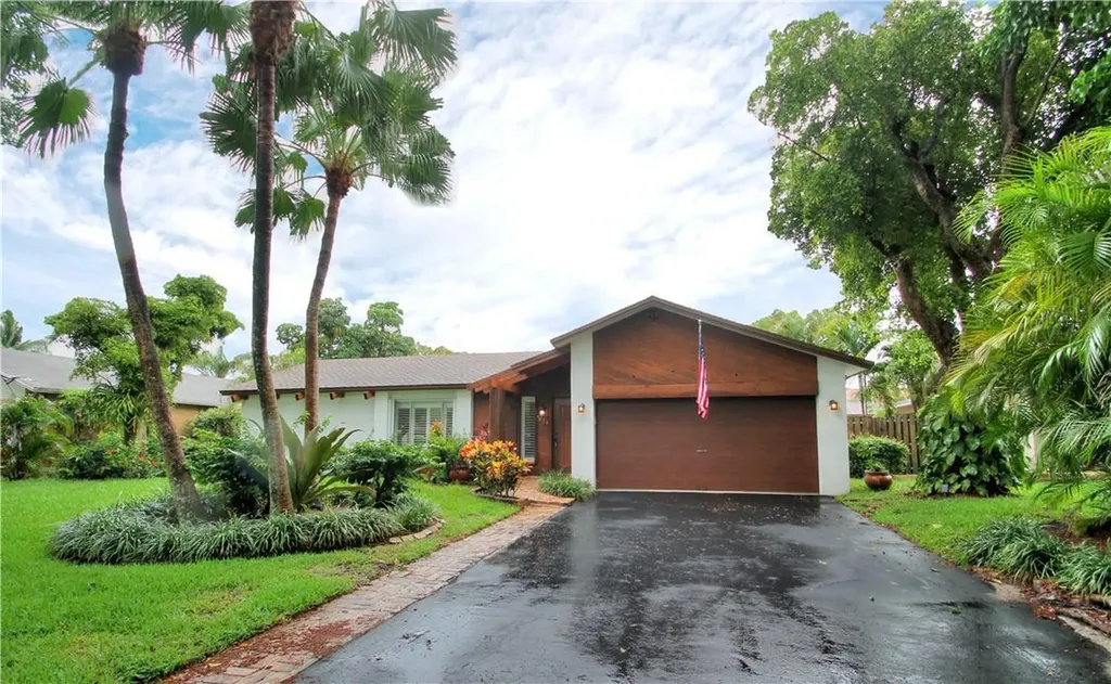 9626 NW 27th Street Coral Springs FL 33065