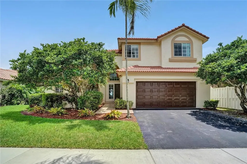 1042 Laguna Springs Drive Weston FL 33326