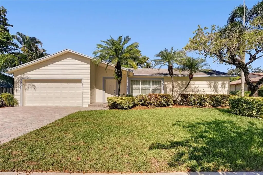 5665 SW 116th Avenue Cooper City FL 33330