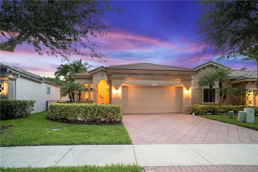 5842 NW 125th Terrace Coral Springs FL 33076