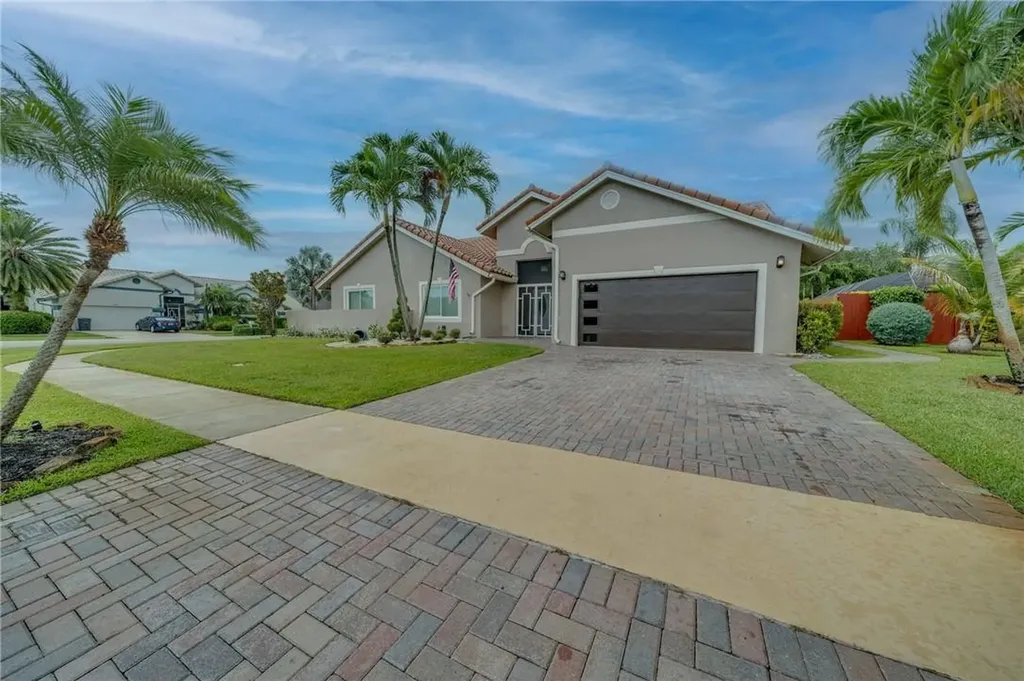 9381 Laurel Green Drive Boynton Beach FL 33437