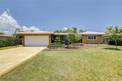 2111 NE 30th Street Lighthouse Point FL 33064