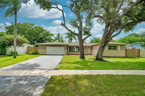 420 SW 56th Avenue Plantation FL 33317