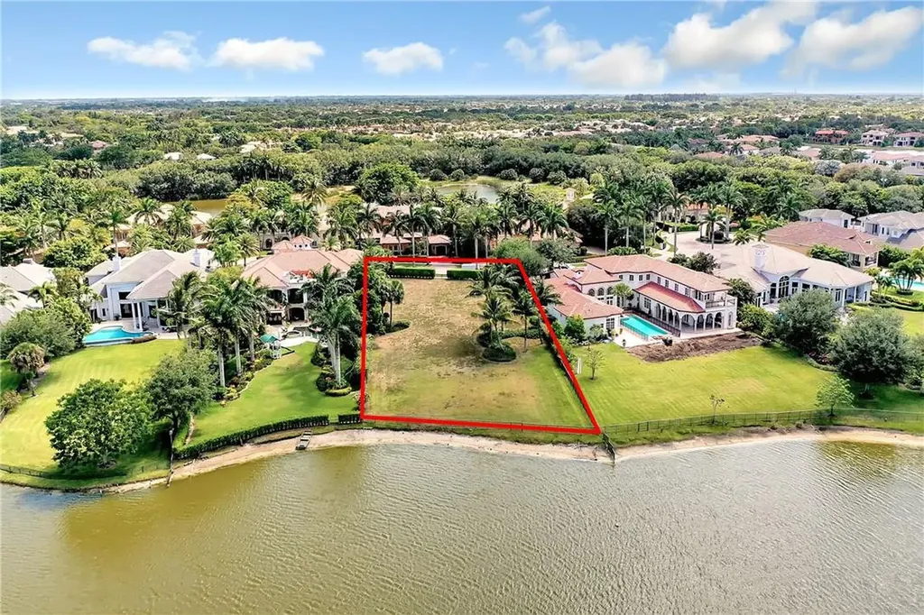 17138 Avenue Le Rivage Boca Raton FL 33496