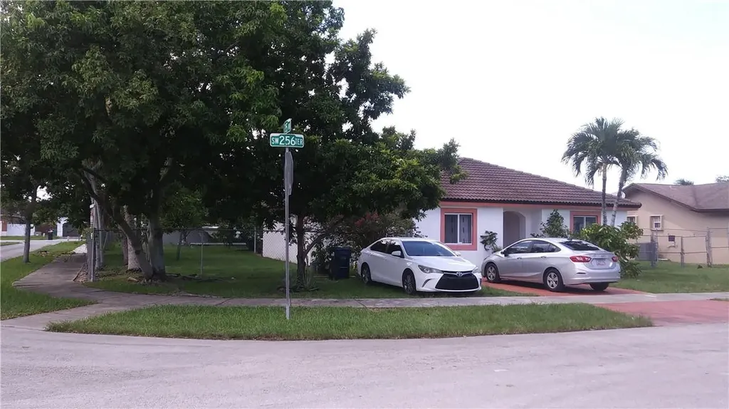 13473 SW 256th Terrace Homestead FL 33032