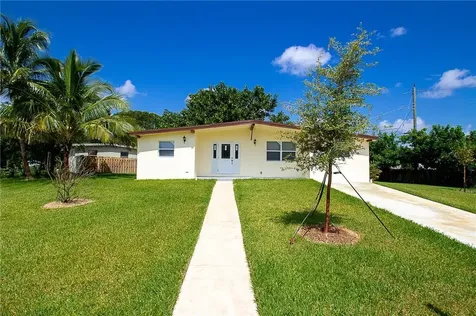 1421 NE 41st Drive Pompano Beach FL 33064