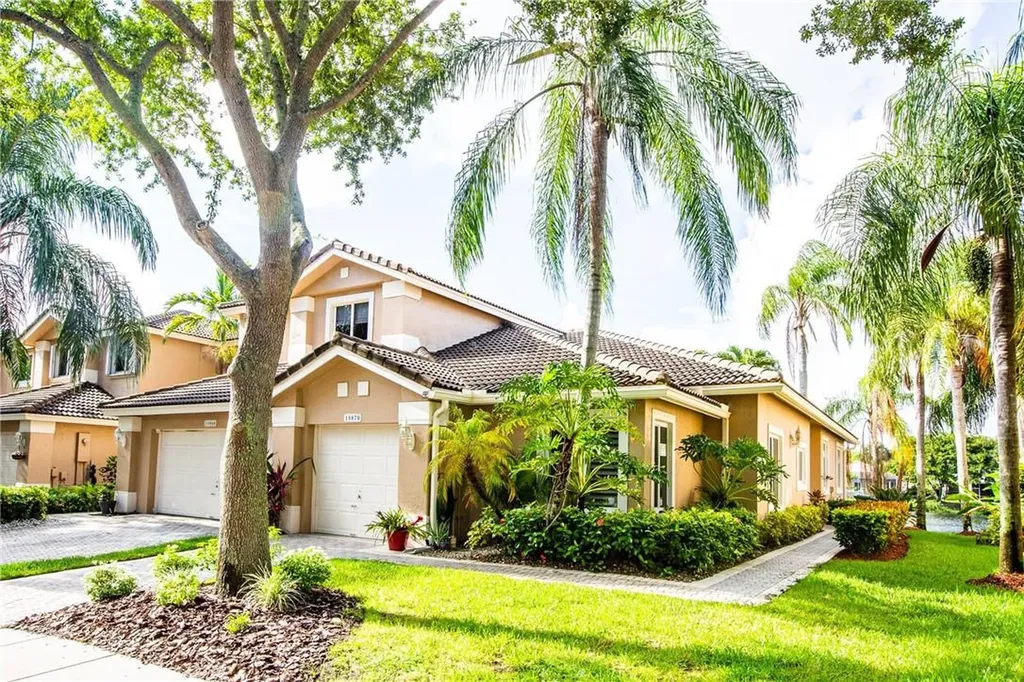 15870 SW 12th Street Pembroke Pines FL 33027